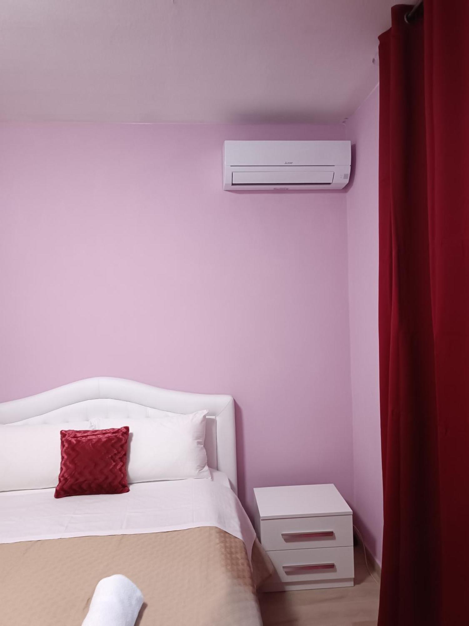 Locazione Turistica 2 Bed and Breakfast Tessera Εξωτερικό φωτογραφία